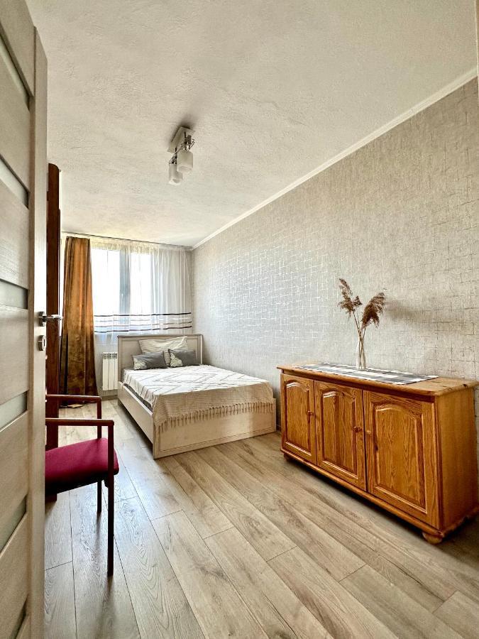 Ochota Apartment Warszawa Exteriör bild